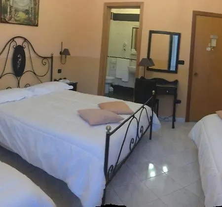 Hotel Degli Amici