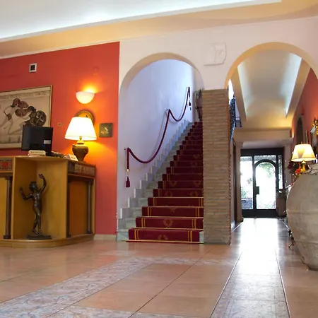 Degli Amici Hotel 3*