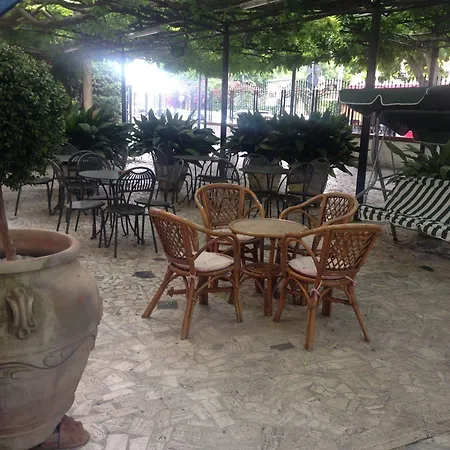 Degli Amici 폼페이