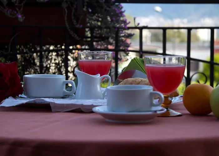 Degli Amici Отель